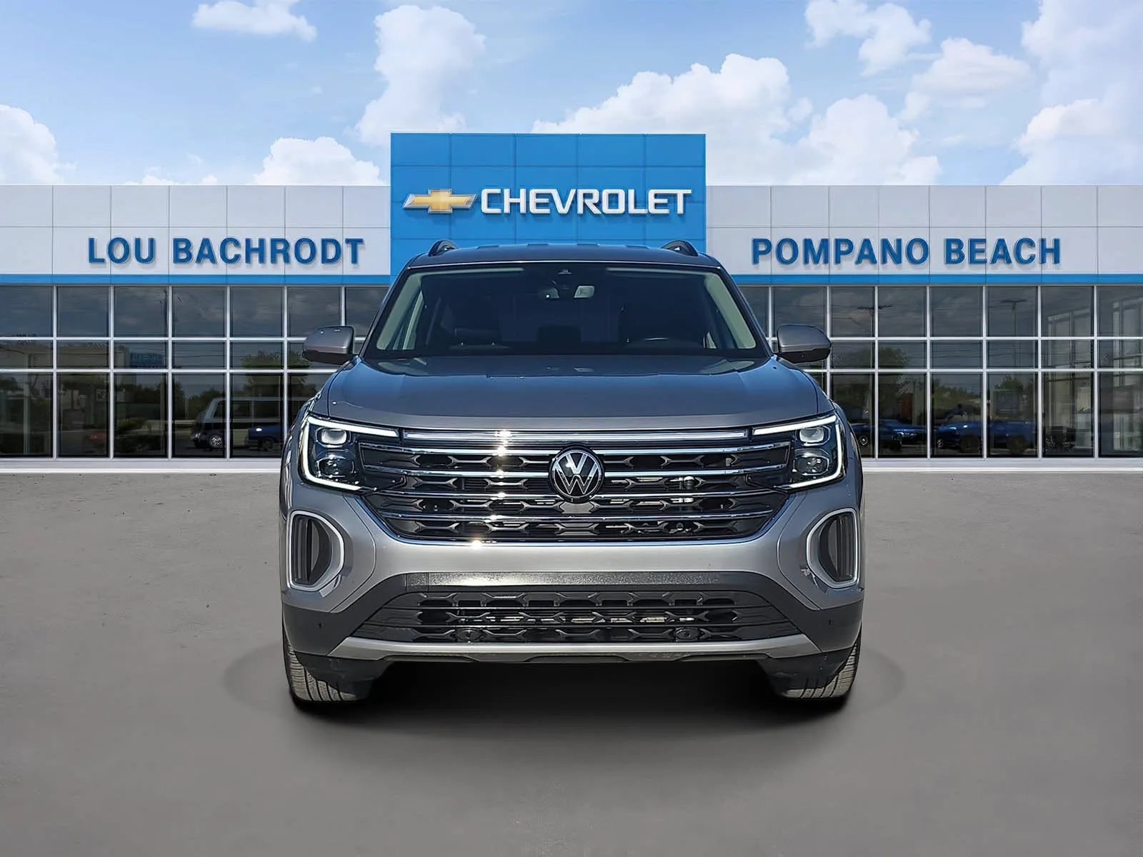 2026 Volkswagen Atlas 2.0T SE w/Technology photo 2
