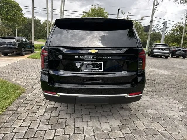 2026 Chevrolet Suburban LS photo 35