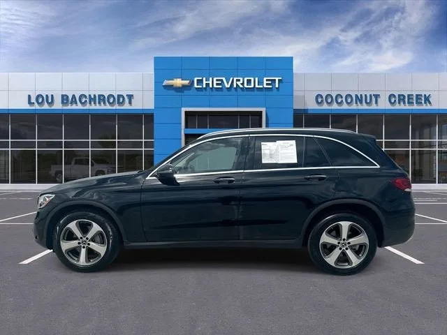 2022 Mercedes-Benz GLC GLC 300 photo 5