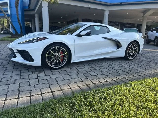 2024 Chevrolet Corvette Stingray 1LT photo 31