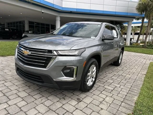 2023 Chevrolet Traverse LS photo 20