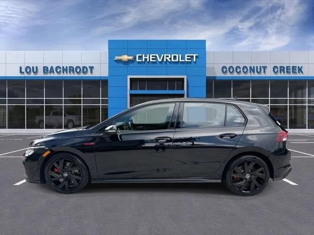 2023 Volkswagen Golf GTI SE photo 5