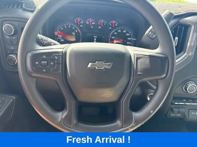 2024 Chevrolet Silverado 1500 Custom Trail Boss photo 5