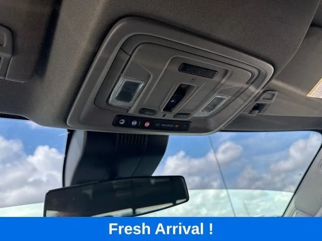 2022 Chevrolet Silverado 1500 LT photo 9