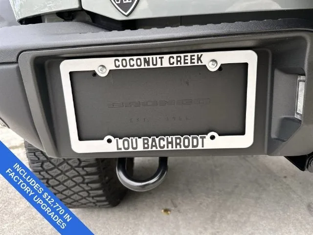 2023 Ford Bronco Base photo 13