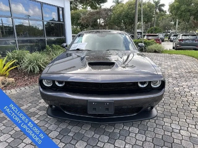 2022 Dodge Challenger GT photo 18
