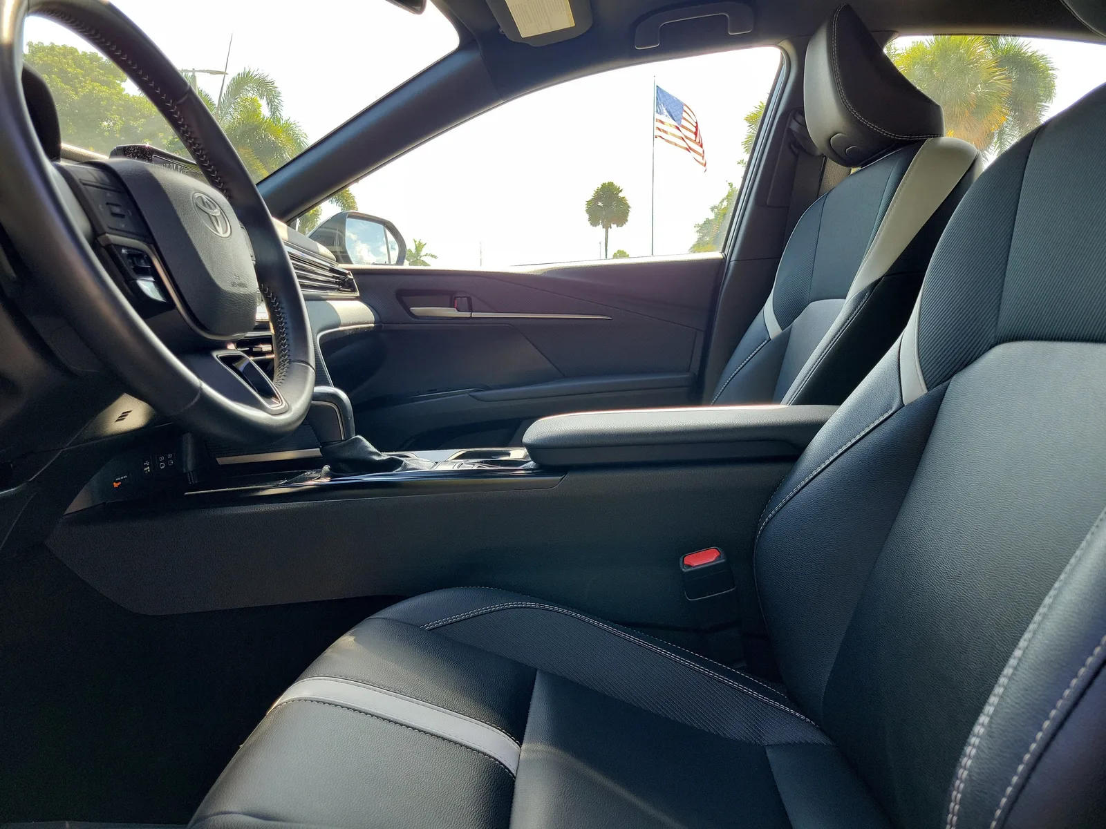 2025 Toyota Camry LE photo 20