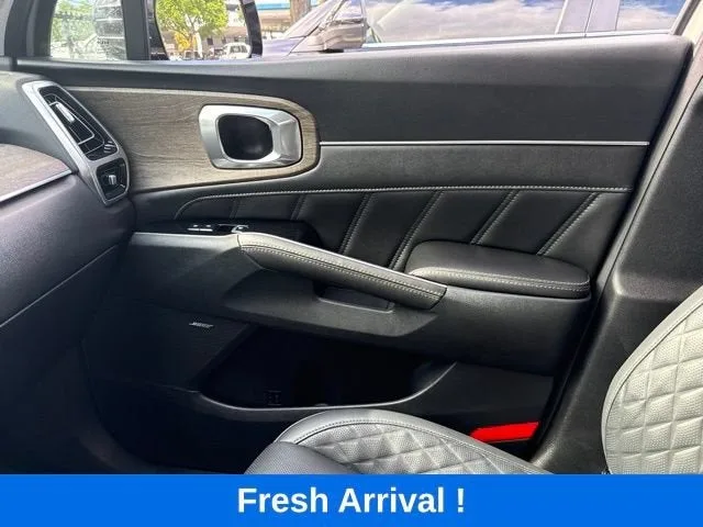 2023 Kia Sorento X-Line SX Prestige photo 12