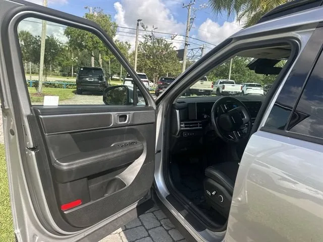 2025 Hyundai Santa Fe SEL photo 22