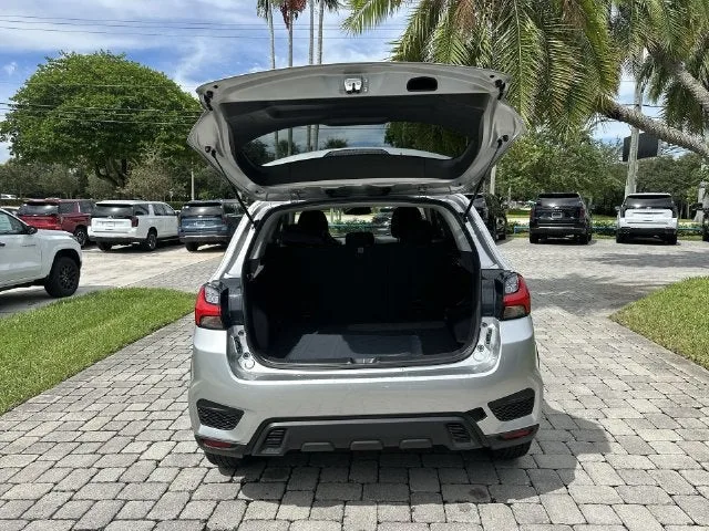 2025 Mitsubishi Outlander Sport S photo 28