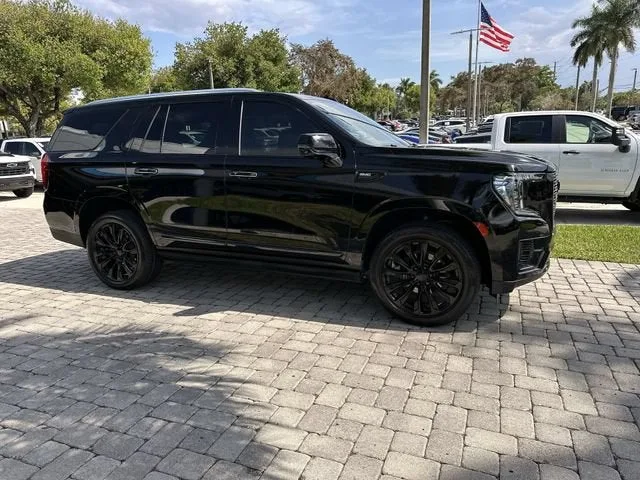 2021 GMC Yukon Denali photo 15