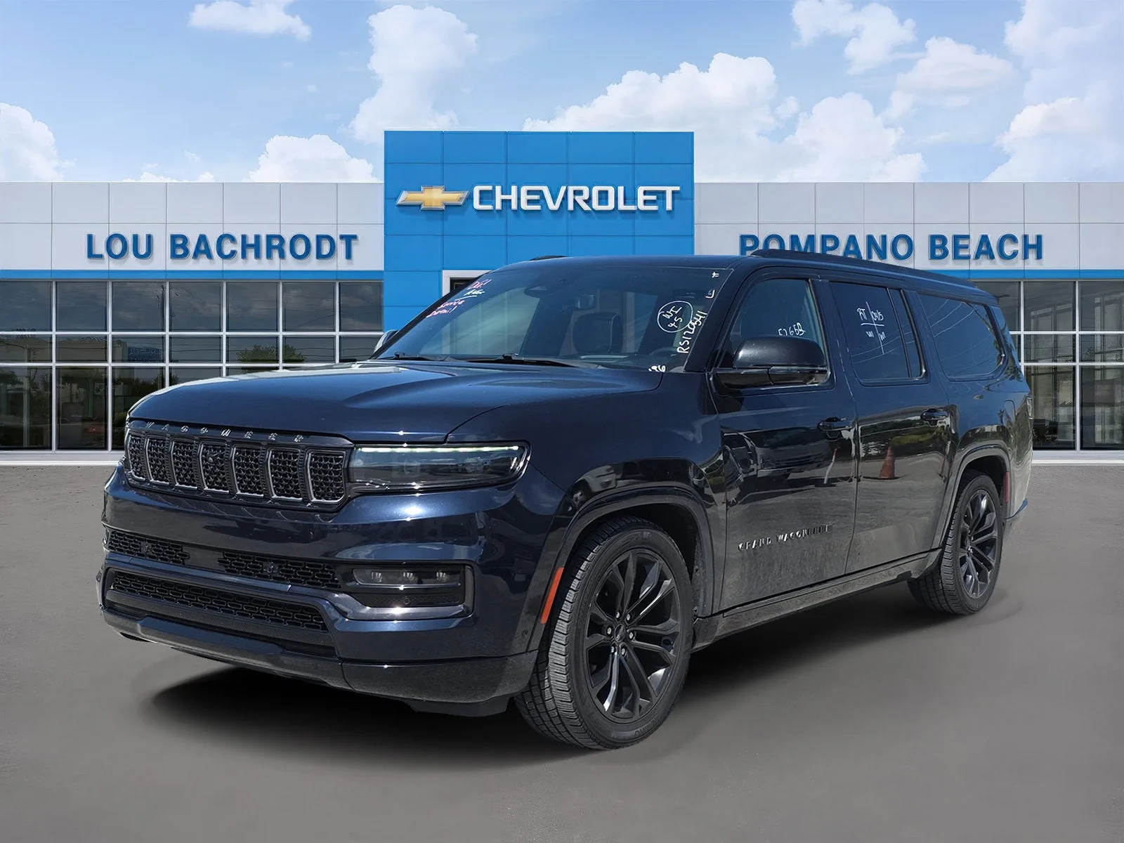 2024 Jeep Grand Wagoneer L Series II photo 3