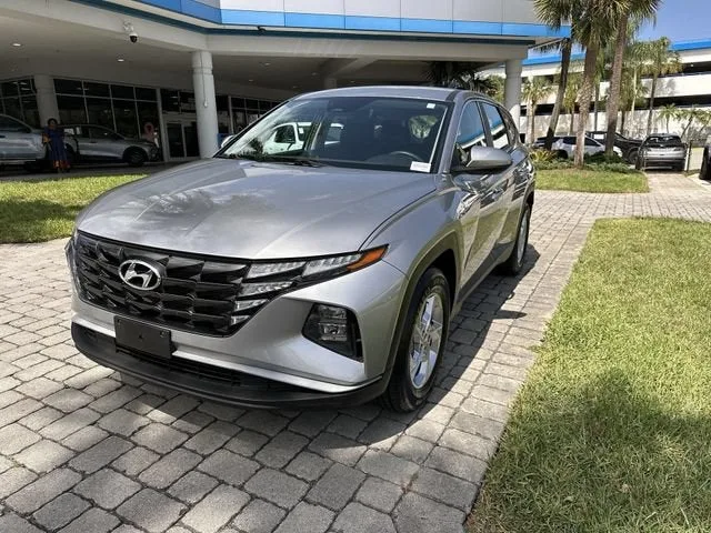 2024 Hyundai Tucson SE photo 20