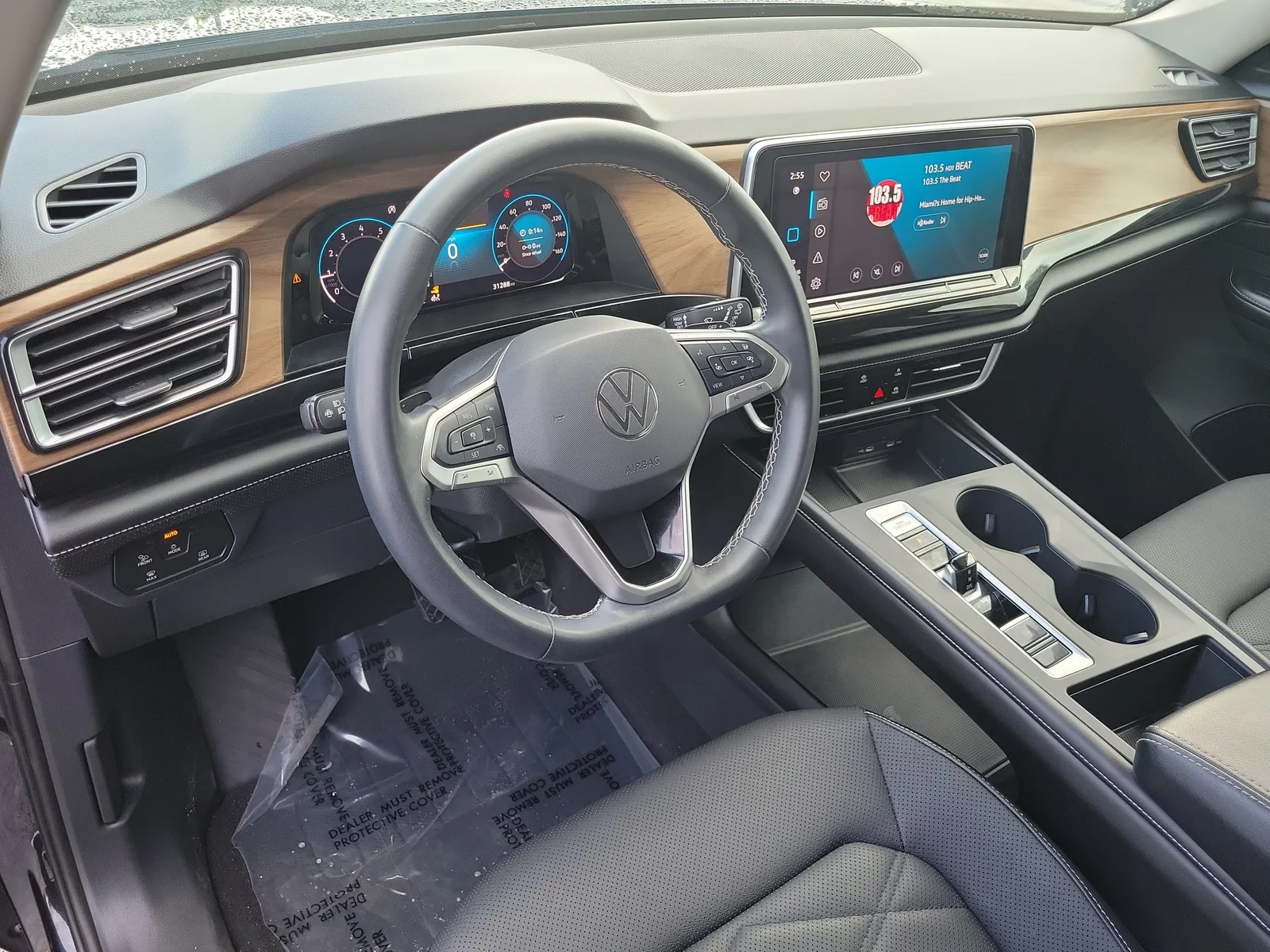 2024 Volkswagen Atlas 2.0T SE photo 19