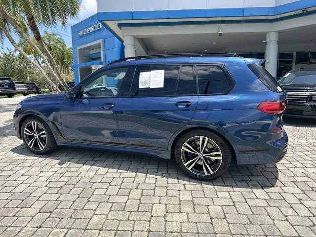 2021 BMW X7 xDrive40i photo 37