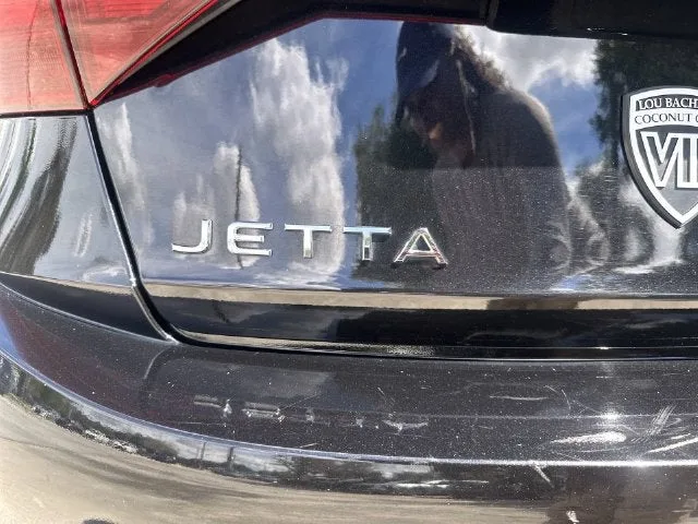 2024 Volkswagen Jetta SE photo 39