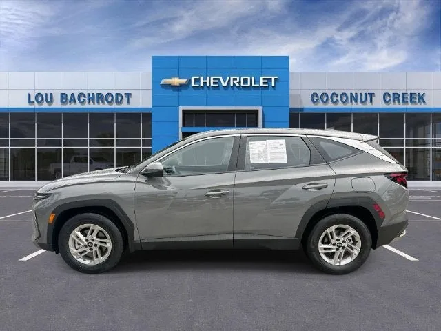 2026 Hyundai Tucson SE photo 5