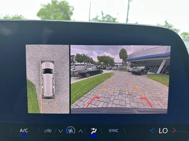 2026 Chevrolet Suburban LS photo 24