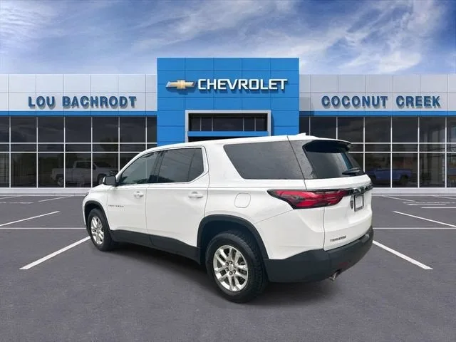 2023 Chevrolet Traverse LS photo 6