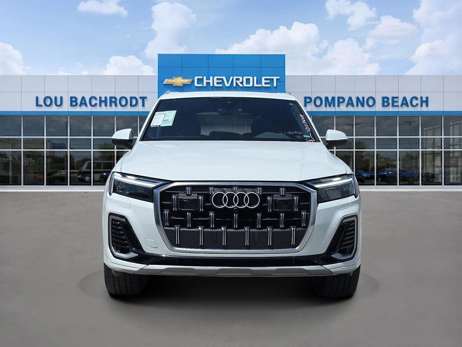 2025 Audi Q7 Premium Plus photo 2