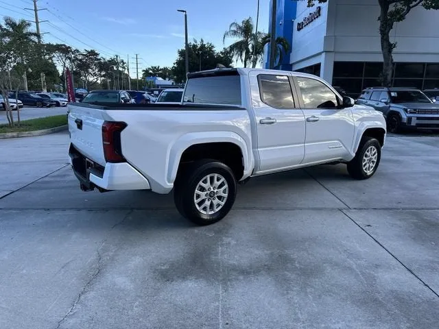 2024 Toyota Tacoma 2WD SR5 photo 36
