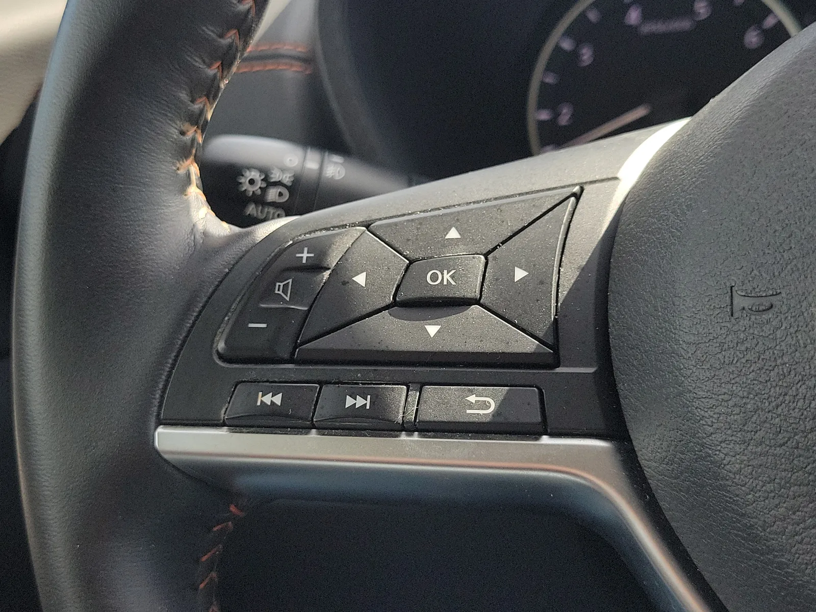 2021 Nissan Sentra SR photo 27