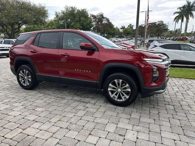 2026 Chevrolet Equinox LT photo 15