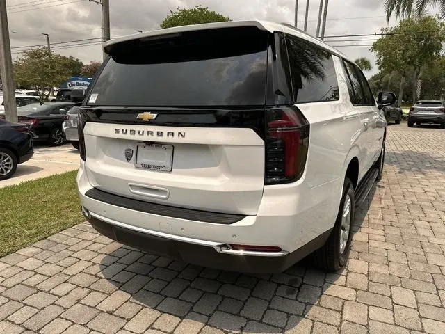 2026 Chevrolet Suburban LS photo 37