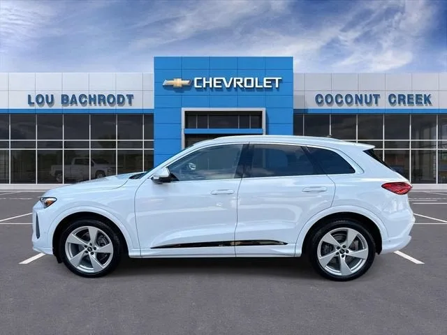 2025 Audi Q5 Prestige photo 5
