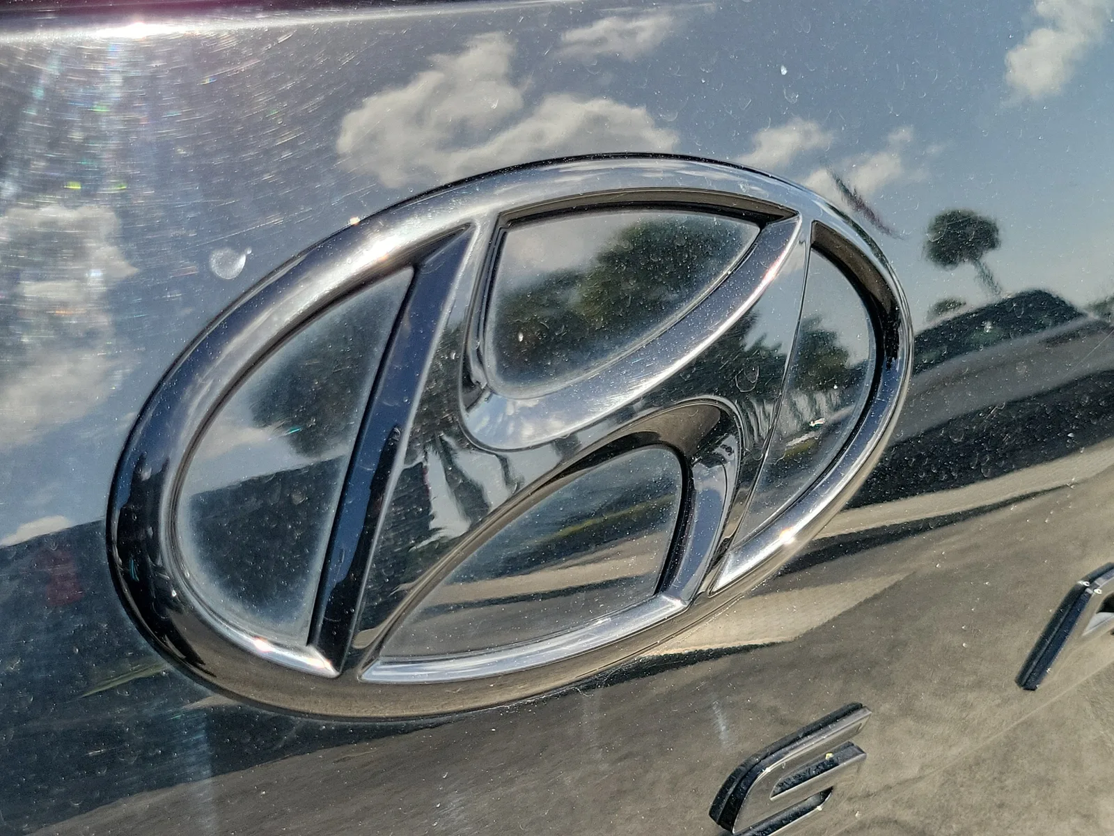 2024 Hyundai Palisade Calligraphy Night Edition photo 10