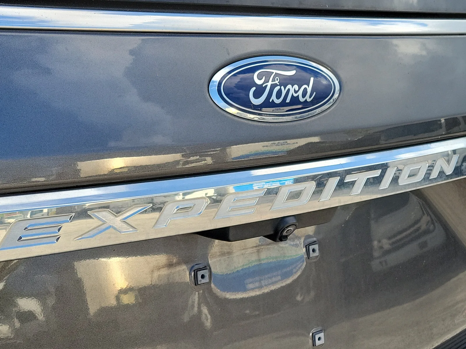 2021 Ford Expedition Limited photo 13