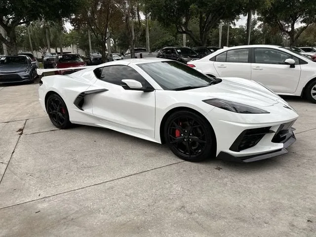 2024 Chevrolet Corvette Stingray 1LT photo 16