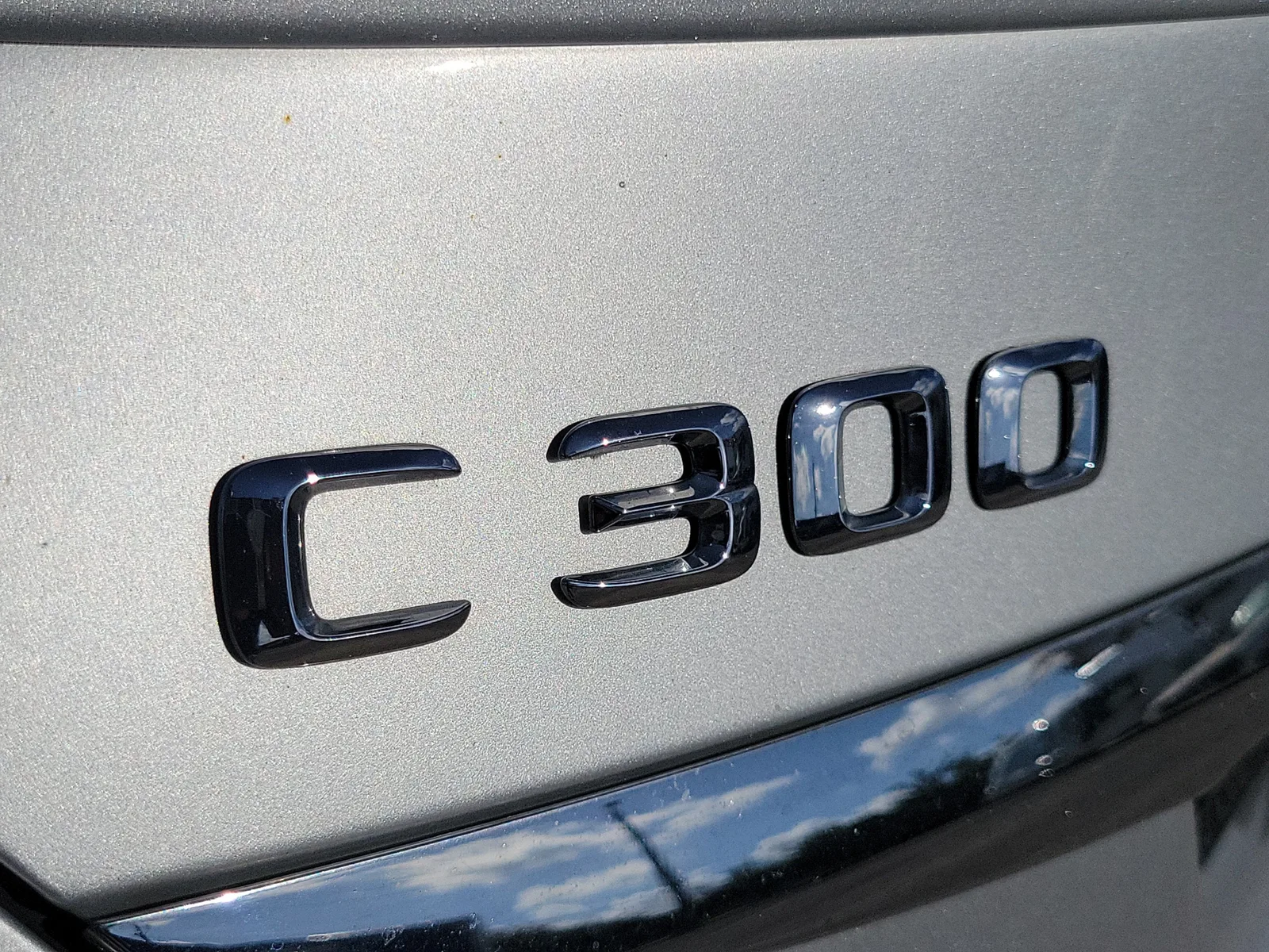 2016 Mercedes-Benz C-Class C 300 Luxury photo 11