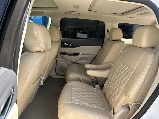 2021 GMC Acadia Denali photo 27