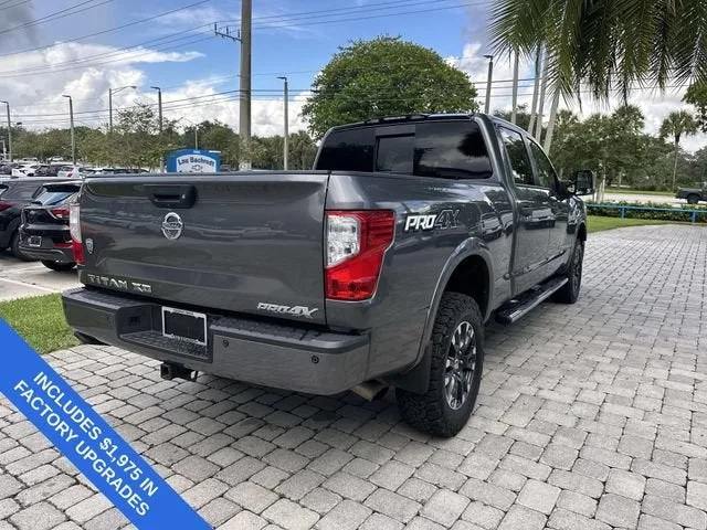 2019 Nissan Titan XD PRO-4X photo 37