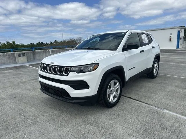 2023 Jeep Compass Sport photo 19