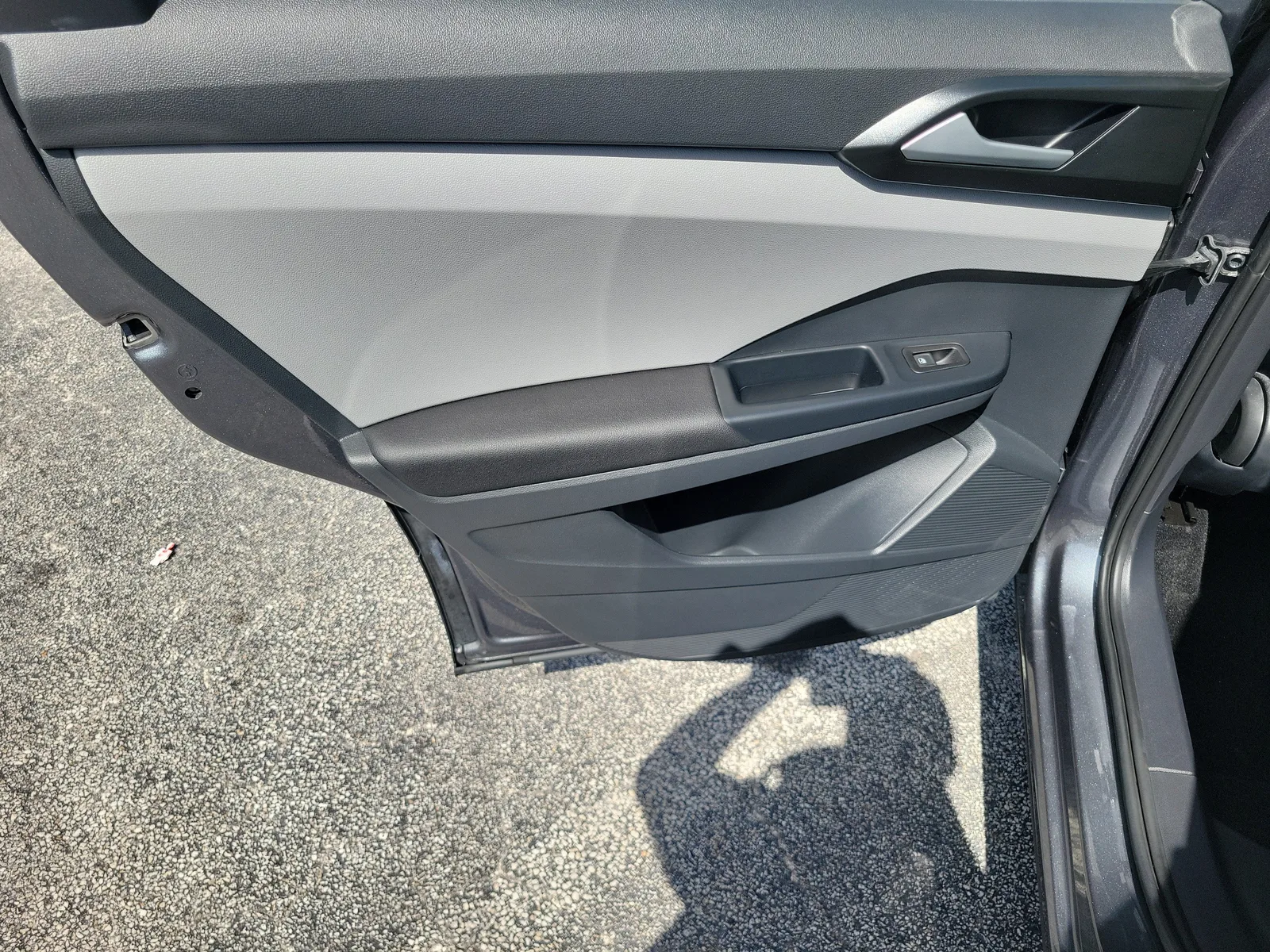 2023 Volkswagen Taos S photo 16