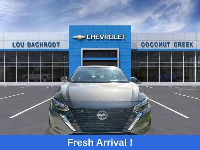 2025 Nissan Sentra SV photo 3