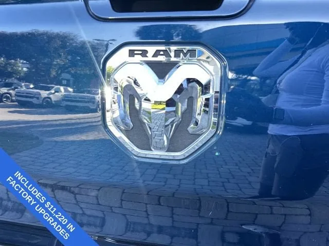 2022 RAM 1500 Big Horn photo 37