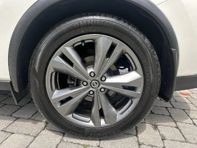 2020 Nissan Murano Platinum photo 11