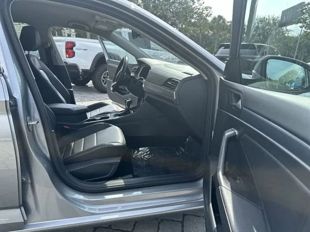 2024 Volkswagen Jetta SE photo 29