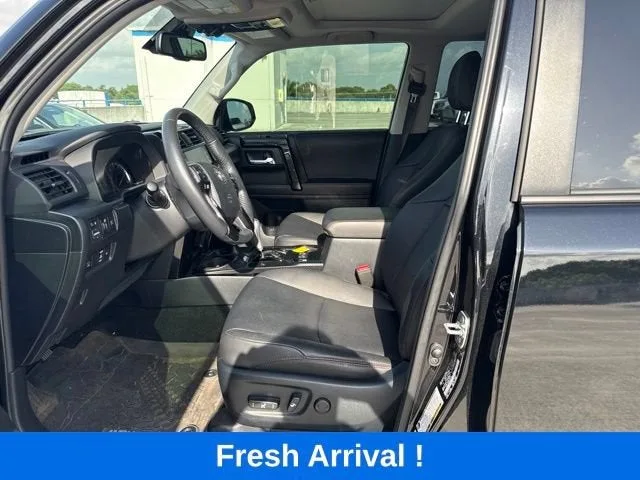 2023 Toyota 4Runner TRD Pro photo 2