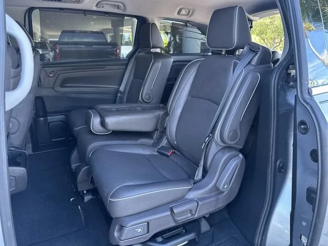 2024 Honda Odyssey Elite photo 27