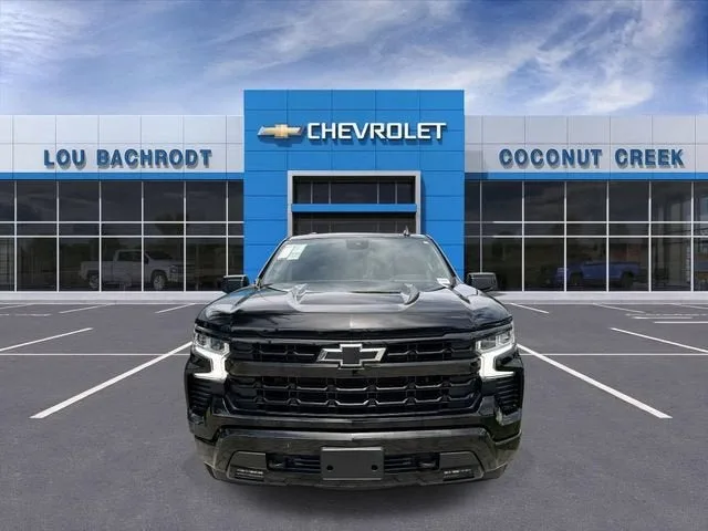 2023 Chevrolet Silverado 1500 RST photo 3