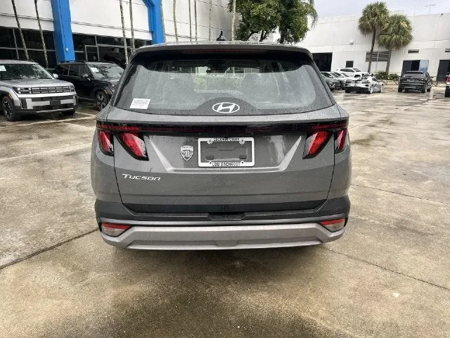 2026 Hyundai Tucson SE photo 36