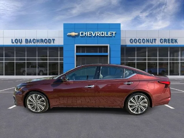 2023 Nissan Altima 2.5 SL photo 5