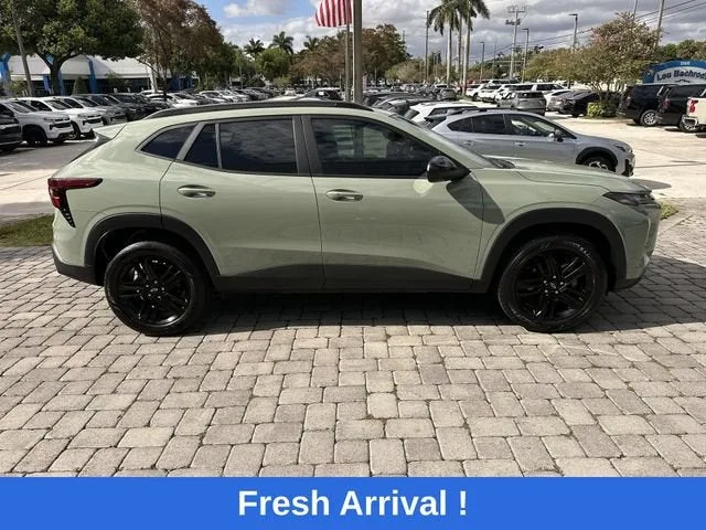 2025 Chevrolet Trax ACTIV photo 14