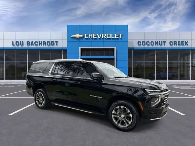 2026 Chevrolet Suburban LS photo 2