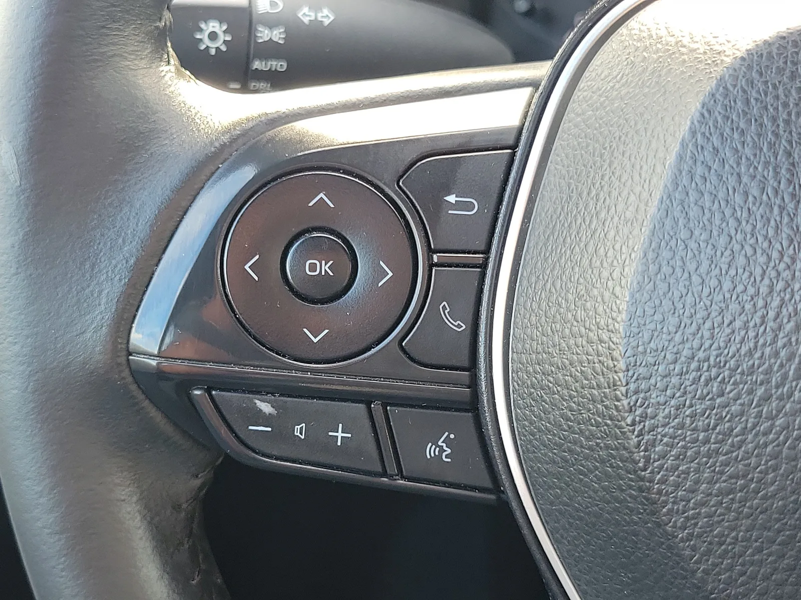 2024 Toyota Corolla SE photo 26