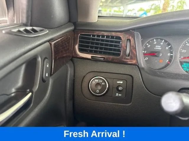 2015 Chevrolet Impala LS photo 8